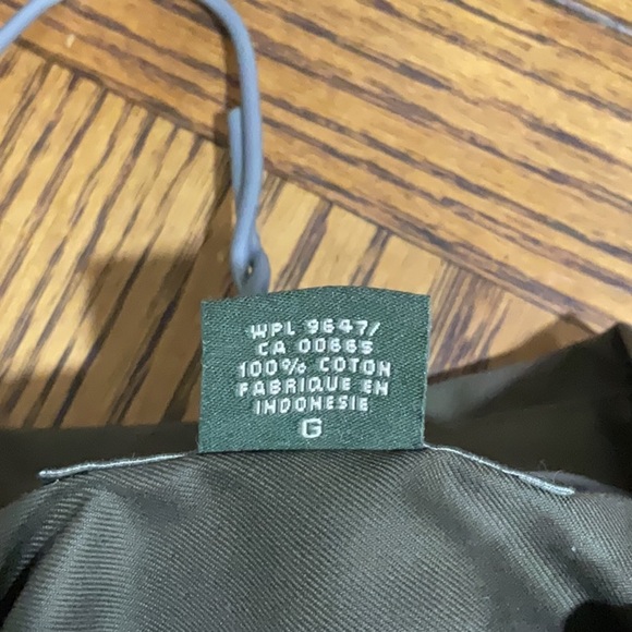 Eddie Bauer dark green button down shirt L NWOT - Picture 10 of 10